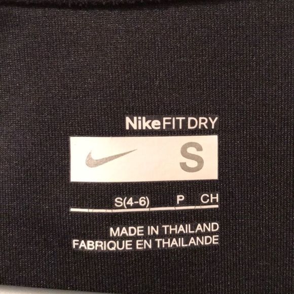 NIKE Fit Dry Black Athletic Tee - Picture 6 of 6
